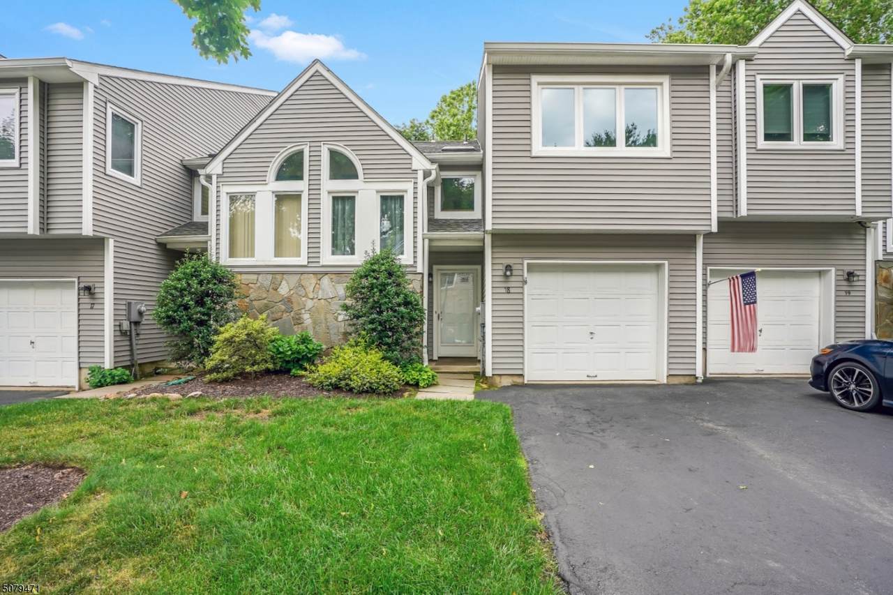 18 Braemar Dr - Photo 1