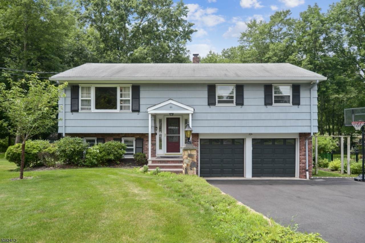 69 Baker Ave - Photo 1