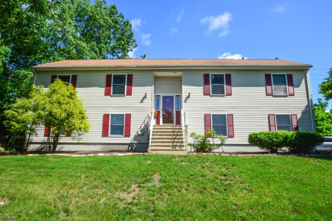 3 S Dacotah Ave - Photo 1