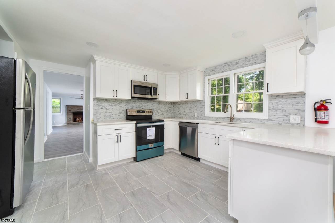 7 Janice St - Photo 1