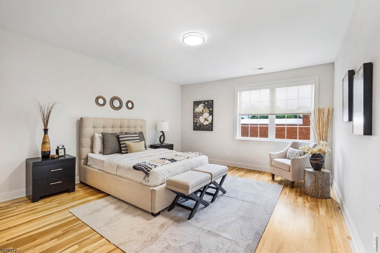 501 South Ave - Photo 1
