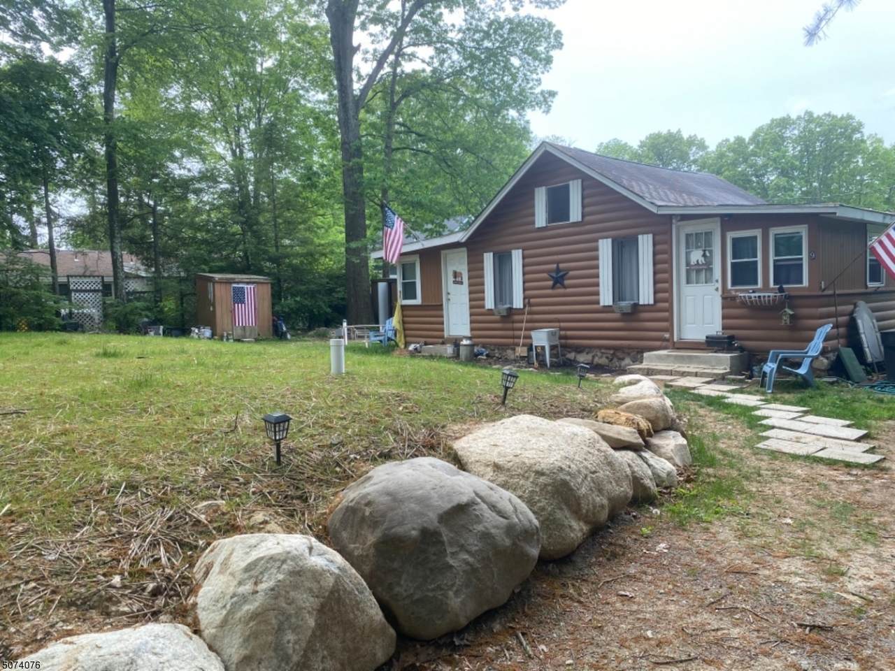 9 High Point Rd - Photo 1