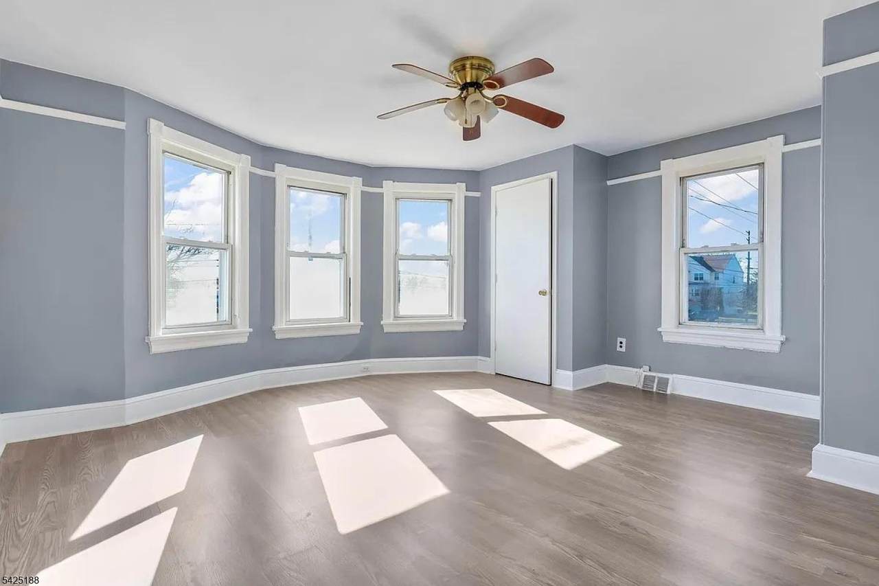 929 Bordentown Rd - Photo 1