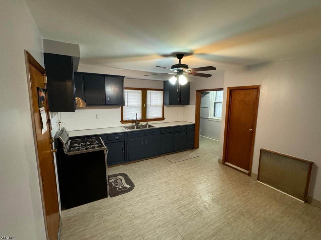 113 Mcwhorter St - Photo 1