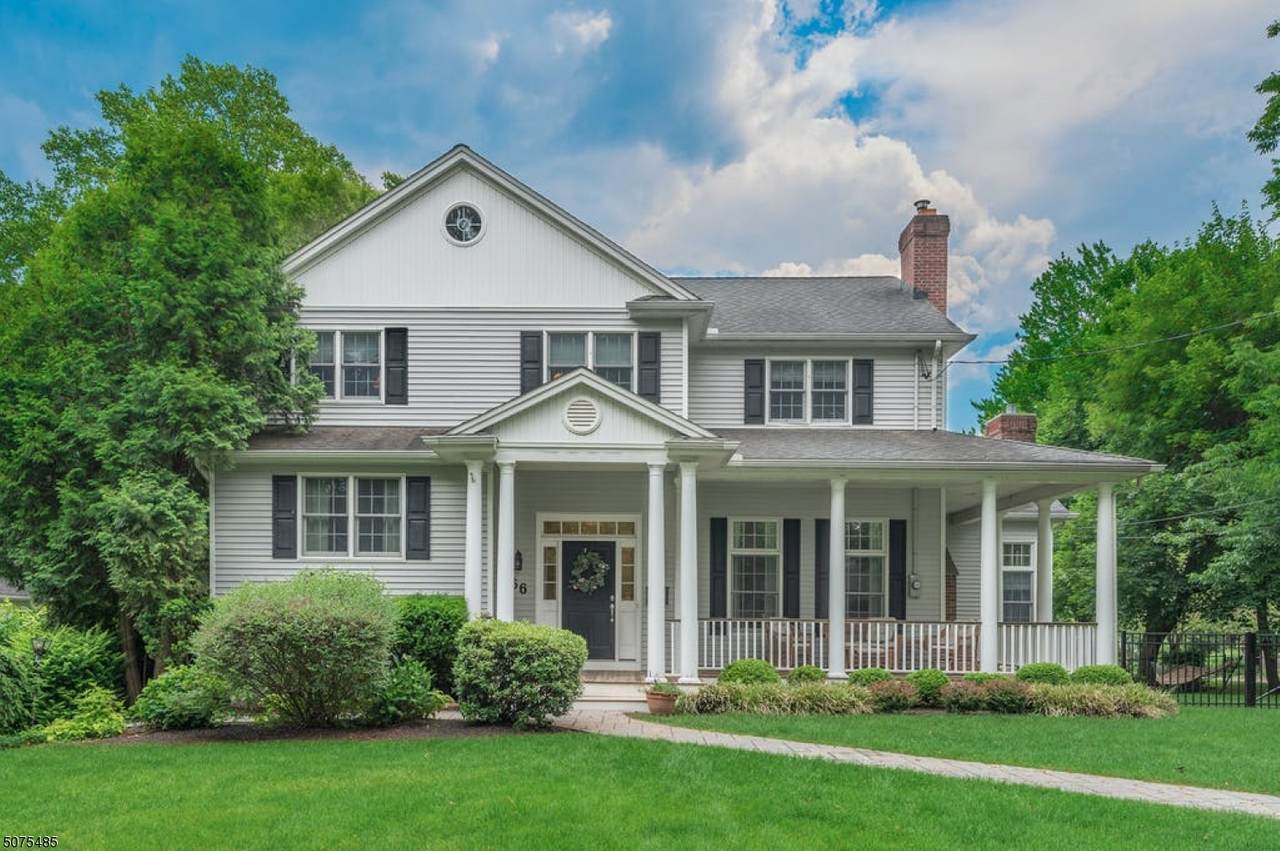 66 Oakwood Dr - Photo 1