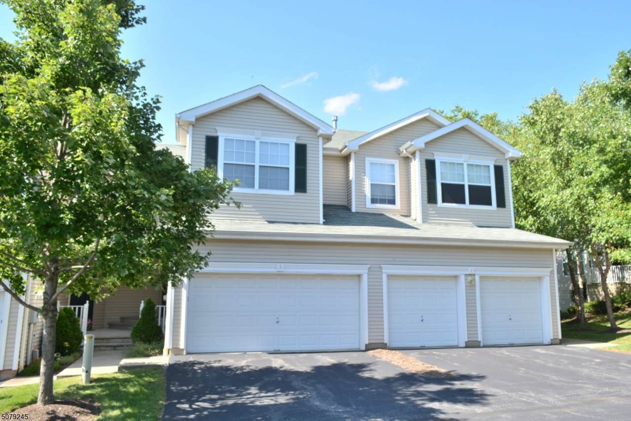 5 Cedar Ct - Photo 1