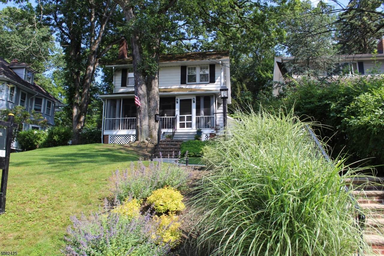68 Forest Ave - Photo 1