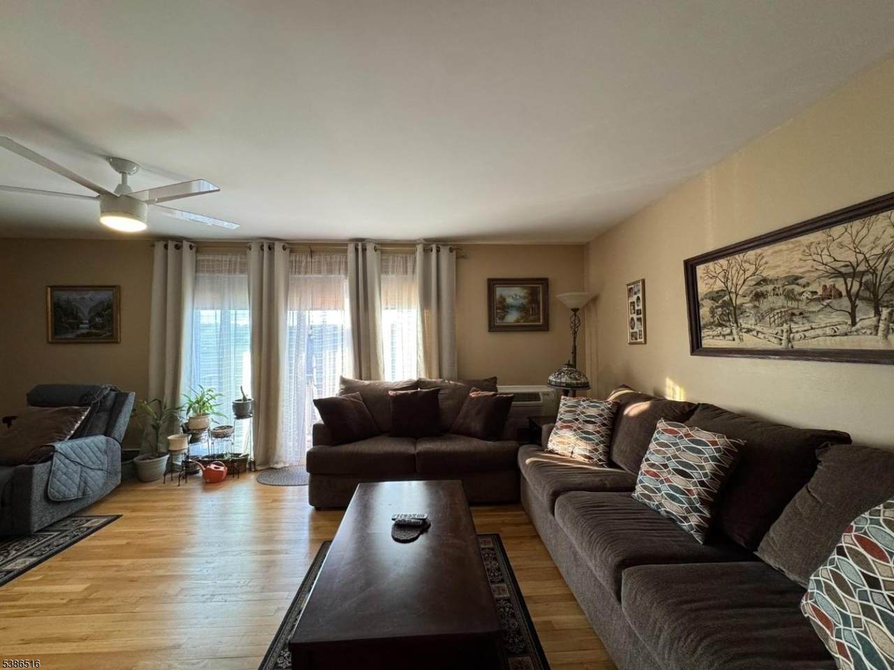 298 Hoover Ave - Photo 1