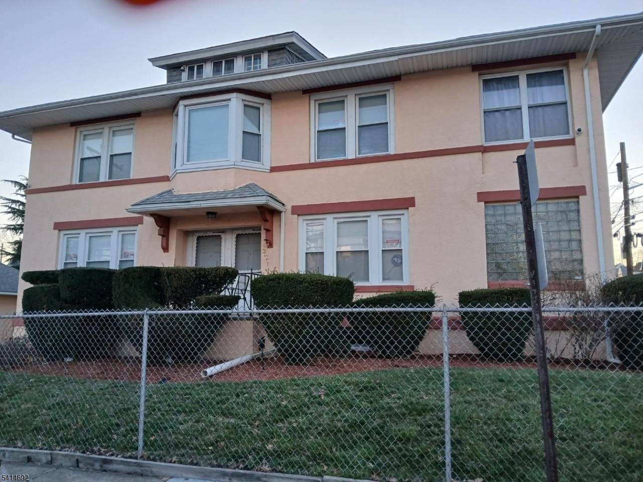 308 17Th Ave - Photo 1