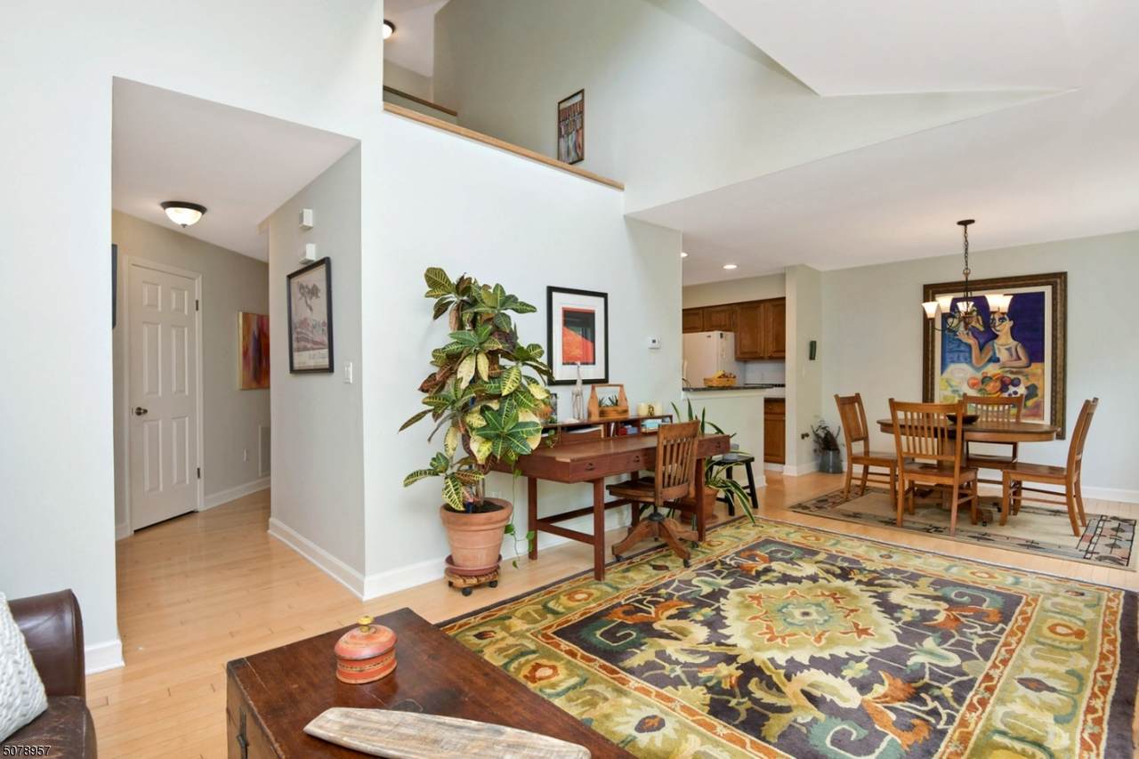 29 Jackie Dr - Photo 1