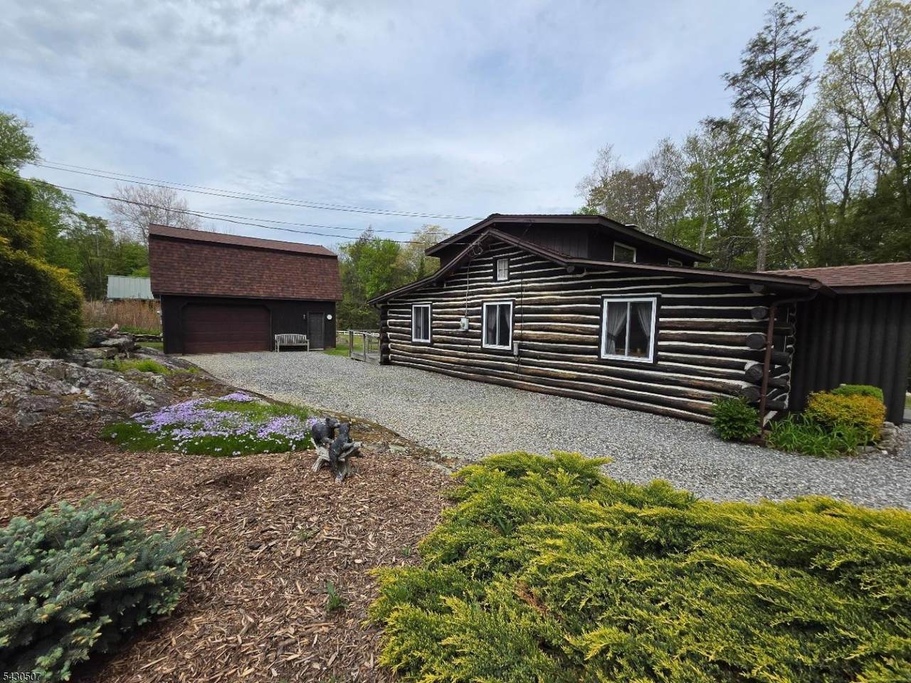 103 Cherry Ridge Rd - Photo 1