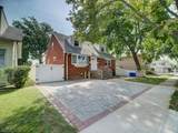 727 Jaques Ave - Photo 1