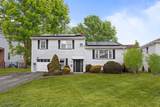 107 Sycamore Ave - Photo 1