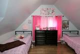 392 Walnut St - Photo 15