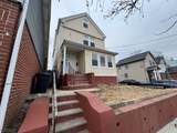 572 Christopher St - Photo 1