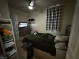 572 Christopher St - Photo 4