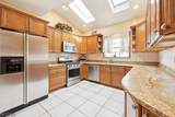 937 Roosevelt Ave - Photo 14