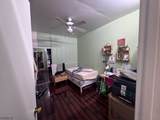 303 43rd St - Photo 10