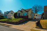 720 Charles St - Photo 2