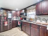 381 Keene St - Photo 11