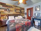 381 Keene St - Photo 5