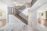 18 Lloyd Rd - Photo 2