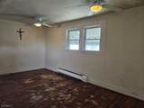1584 Andrew St - Photo 12