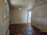 1584 Andrew St - Photo 13