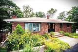 410 Wills Ave - Photo 1