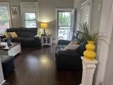 140 Oak St - Photo 5