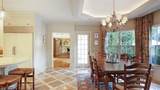 825 Lawrence Ave - Photo 11