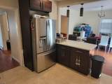 703 Spruce St - Photo 4