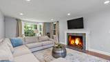 1085 Kenyon Ave - Photo 5