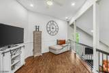 215 Kingsberry Dr - Photo 16