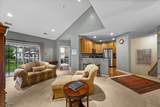 1005 Meadow Brook Ct - Photo 8