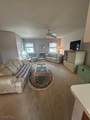 63 Roseland Ave - Photo 2