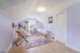 27 Kipp St - Photo 21