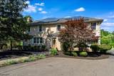 162 N Maple Ave - Photo 1