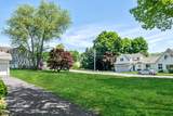 37 Hawthorne Ave - Photo 3