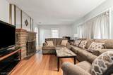 917 Tompkins Ave - Photo 2