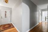 917 Tompkins Ave - Photo 8