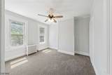 576 Walnut St - Photo 17