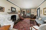 1 Robins Ln - Photo 8
