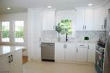 819 Greenwich Ln - Photo 9