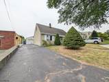 307 Jauncey Ave - Photo 3
