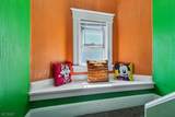 135 Bell St - Photo 17
