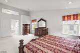10 Julie Ct - Photo 24