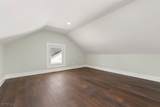 240 Berry St - Photo 13