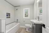 240 Berry St - Photo 15