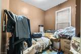 1063 Bond St - Photo 25
